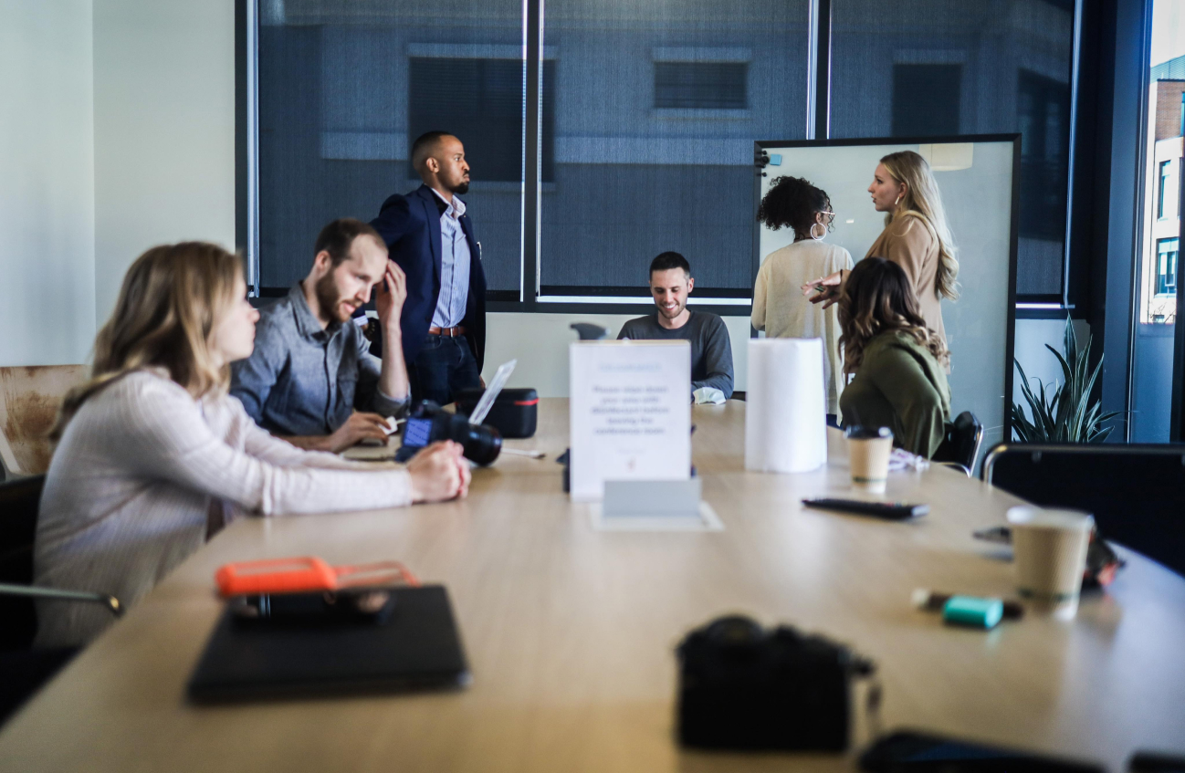 Entera team working together in an office